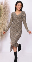 Cargar imagen en el visor de la galería, Vestido Nala - AP Leopardo
